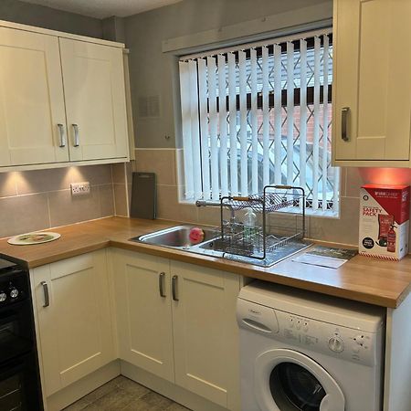 2 Bedroom Bungalow Rhosllanerchrugog Экстерьер фото